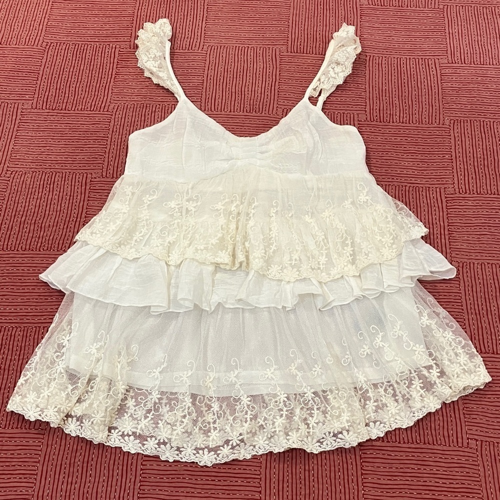 Cecico large Womens Lacey frilly camisole / blouse top